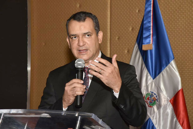 Román Andrés Jáquez Liranzo.