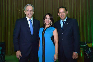  Luis Rubio, Tammy Vásquez y Víctor Hilario.