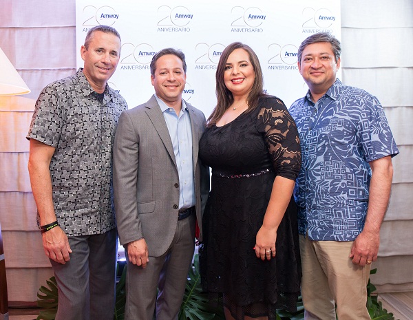 James Ayres Director adm, Ruben Familia, Sarah Argomaniz Y Rajneesh Chopra