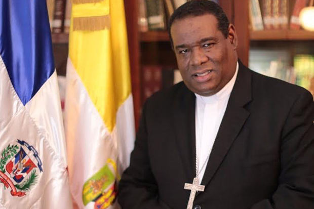 Monseñor Jesús Castro Marte, Obispo Auxiliar de Santo Domingo.