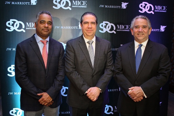 Joel Santos, Francisco Javier García, Roberto Henríquez