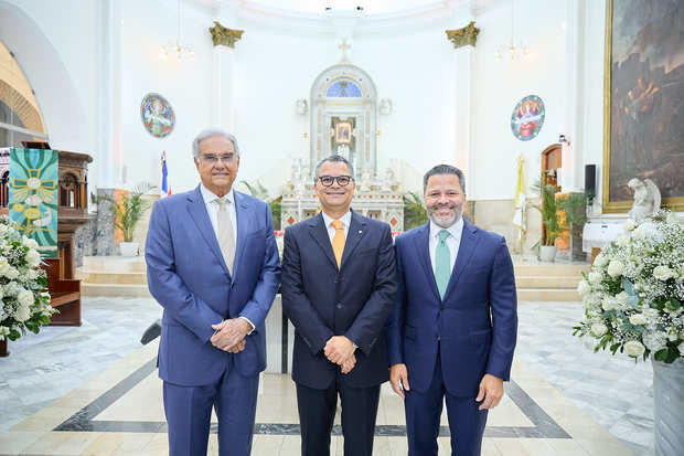 José Gabriel Roig, Alberto Cruz y Eduardo Cruz