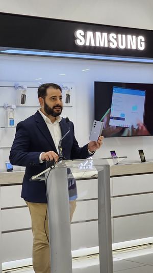 José Guerra, Gerente de Producto de Samsung en RD.