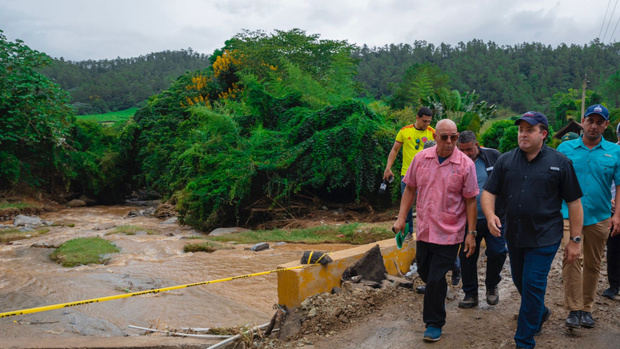 Gobierno ejecuta acciones en apoyo a familias afectadas por lluvias en Manabao