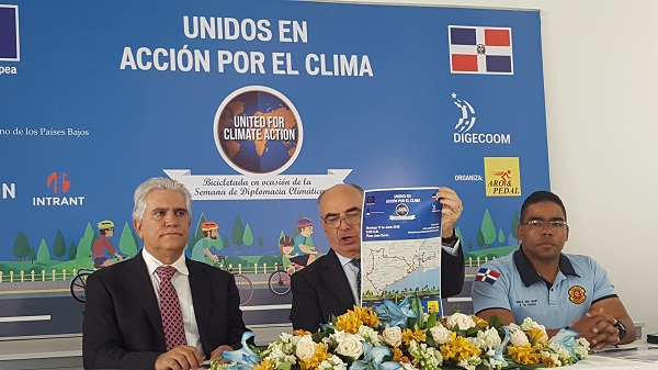 Juan Luis Rodríguez, Gianluca Grippa, y  Aníbal Regalado
