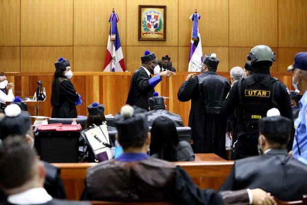 El juez aplaza por 25 días el juicio preliminar del caso Antipulpo