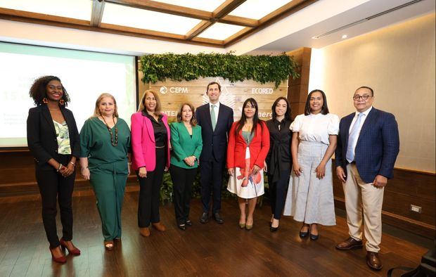 Jurado oficial del Premio al Periodismo Ambiental 2024.