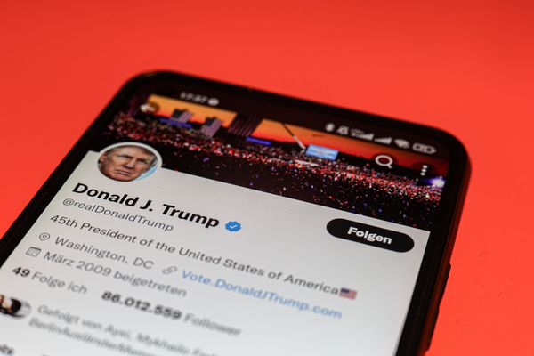 Meta restablecerá las cuentas de Trump en Facebook e Instagram.