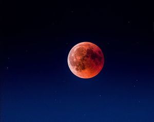 Eclipse total: deleite para los aficionados; oportunidad para la ciencia