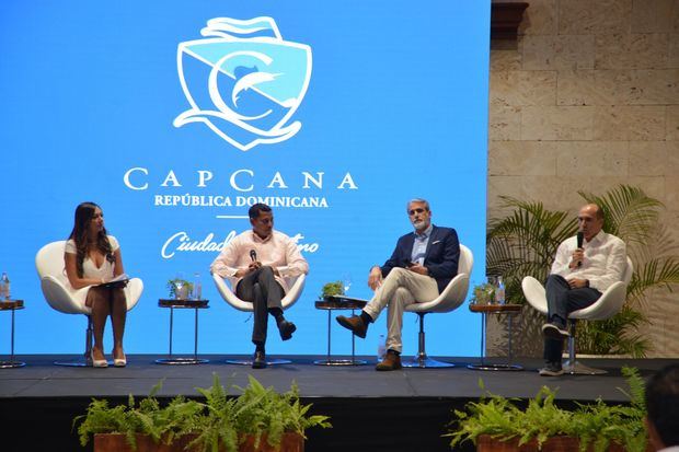 Kawana Polanco, Denis Rosario, Angel Gonzalez y Roberto Garrido.