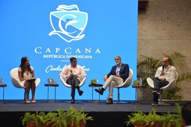 Kawana Polanco, Denis Rosario, Angel Gonzalez y Roberto Garrido.