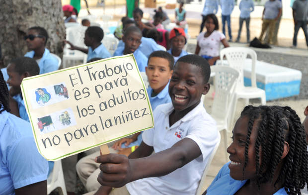 CAEI celebra día mundial contra el trabajo infantil sensibilizando a cientos de niños