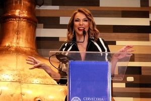 Milagros Germán será la presentadora de los XXXV Premios Soberano 2019.
