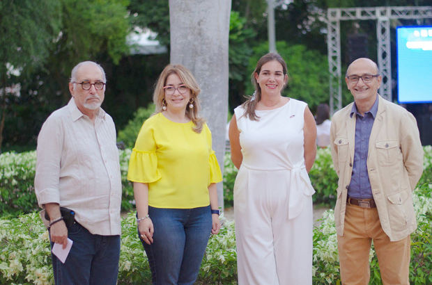 Luis Felipe Rodríguez, María Luisa Asilis, Priscilla Torres y Mario Núñez.