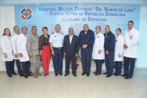 Ministro de Salud realiza recorrido por el hospital Militar Docente Dr. Ramón de Lara