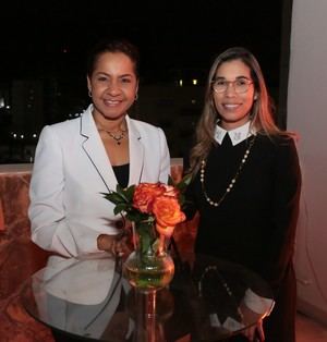 Laura Medrano y Paola Rodríguez.