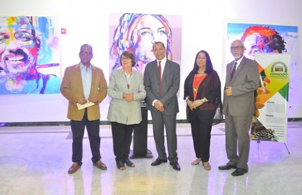 Leo Batista, Marianne de Tolentino, Isidoro de la Rosa, Rosa Tavarez y Oscar Holguin Veras