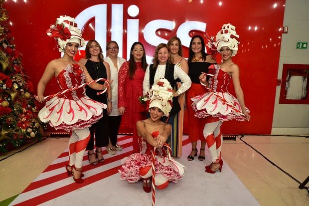 Lesbia Porcella, Angelly Varela, Sandra Infante,Montserrat Puig, Ursula Maratos, Irene Ventisano.