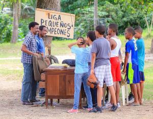 Jugando a bailar, comedia de verano: niñez, deporte y ballet