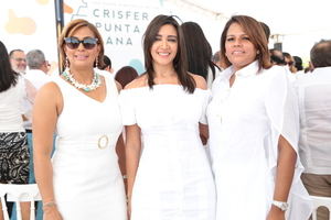 Lissette Veloz, Luz Sarmiento y María Báez.