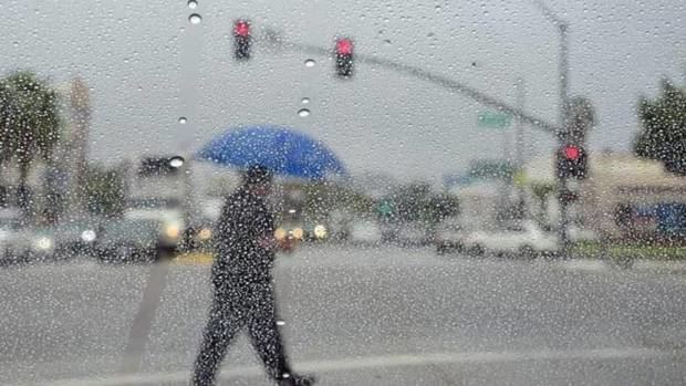 Incrementos en las probabilidades de lluvia por vaguada.