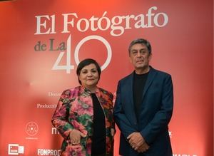 Los directores de El fotógrafo de la 40, Erika Santelises y Orlando Barria.
