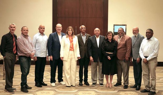Los encuentros contaron con la participación de organizaciones como Grupo Jerez, Comerciantes de Mipymes Emprendedoras Dominicanas , Federación de Comerciantes Detallistas de Provisiones y Consejo Nacional de Co.