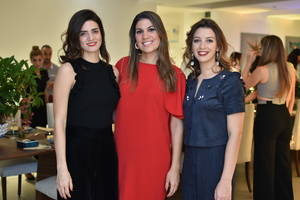 Lucia Freitas , Amada Musa , Vera Lucia Montes de Oca.