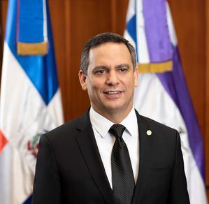 Presidente SCJ analizará Transformación del Poder Judicial en Almuerzo AMCHAMDR
 