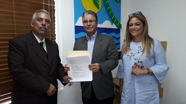 Plancha Avance Institucional de Adompretur entrega lista de candidatos y propuesta 