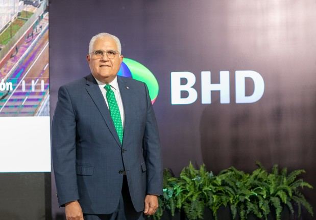 BHD es el primer banco del país en utilizar inteligencia artificial AWS