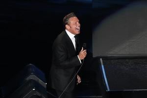 Luis Miguel anuncia fechas para una gira que iniciará en República Dominicana