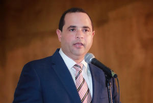 Manuel Crespo, delegado polí­tico ante la Junta Central Electoral de la FP afectado de Covid