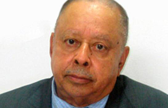 Poeta Manuel Mora Serrano.