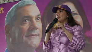 Margarita Cedeño inicia en La Victoria su campaña electoral