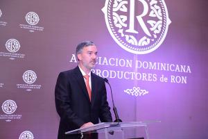 ADOPRON reafirma compromiso con defensa de legalidad en industria del ron