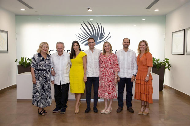 Begoña Delgado Serra, Miquel Amengual Cifre, Francesca Ranieri, Miguel Amengual, Frank Elías Rainieri y Begoña Amengual.