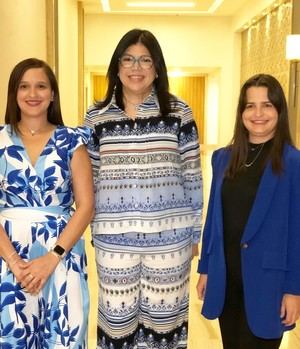 Masiel Santana, Ana Simó, Christina Luka.