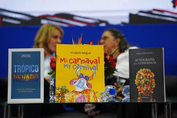 'Mi carnaval My Carnival' de Elizabeth Balaguer.