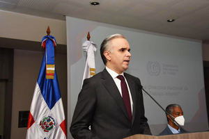 Ministro Luis Miguel De Camps anuncia “Mayo será el mes del trabajo”