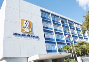 Ministerio de Trabajo reitera convocatoria para mañana del comité de Salario Mínimo