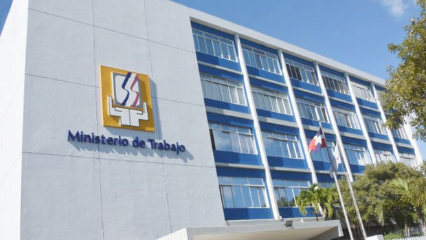 Ministerio de Trabajo invita a jornada de empleo para Santo Domingo Norte.