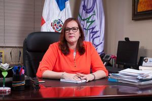 Ministra de la Mujer respalda aplicaci&#243;n de la resoluci&#243;n de Educaci&#243;n sobre pol&#237;tica de g&#233;nero