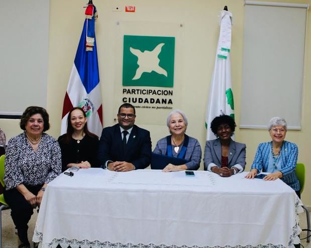 Mirian Díaz, Leidy Blanco, Joseph Abreu, Lizzie Sánchez, Fátima Lorenzo, Melba Barnet.