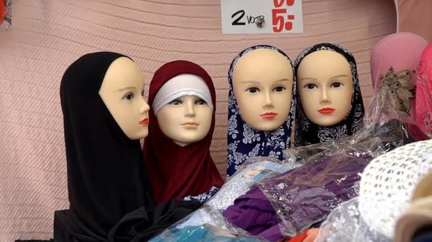Entra en vigor la prohibición del burka en Holanda con resistencia general