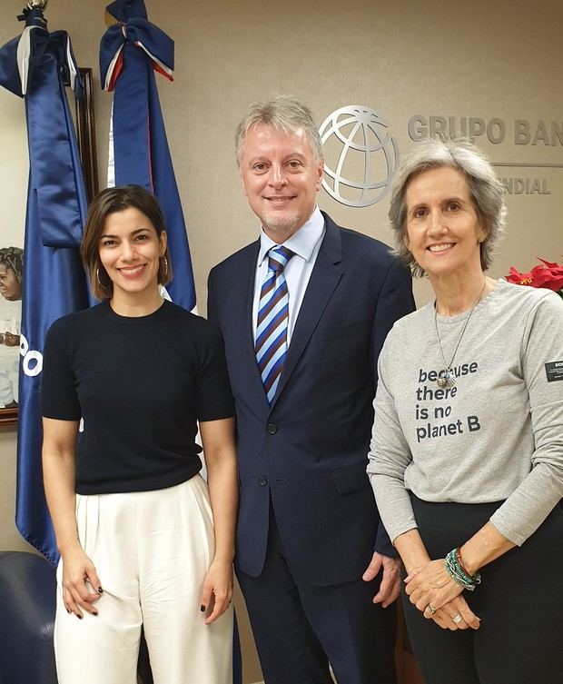 Nashla Bogaert, Alessandro Legrottaglie y Ginny Heinsen.