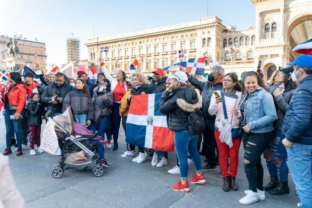 Los dominicanos que viven en Italia festejan los 179 años de la Independencia