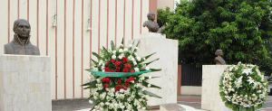 Ofrenda del Idac con motivo aniversario independencia de México