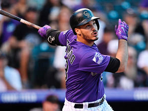 Colorado escuchará oferta por Nolan Arenado