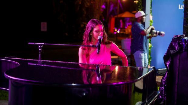 Debi Nova concluye gira en RD y lanza su nuevo EP 'dar vida B sides